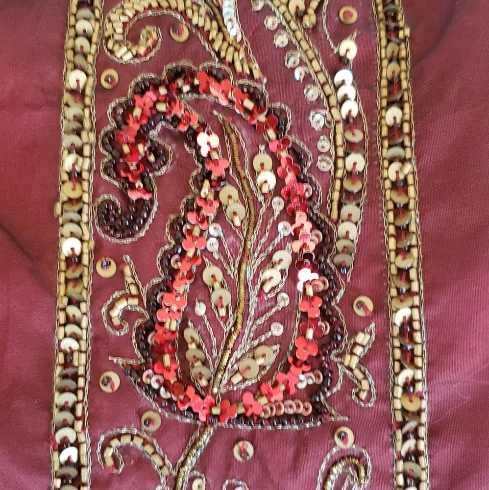 Kreations Oversized Pillow with Exquisite Gold Sequin Beads Embroidery NWT